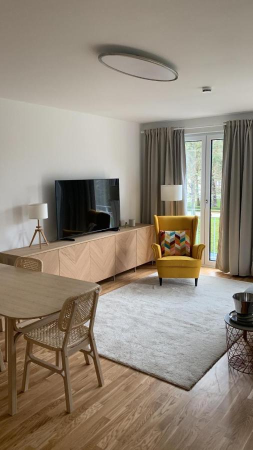 Neue Stillvolle Wohnung Im Steinbach Palais, Ideale Lage باد سارو المظهر الخارجي الصورة