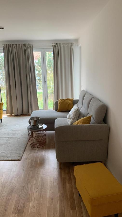 Neue Stillvolle Wohnung Im Steinbach Palais, Ideale Lage باد سارو المظهر الخارجي الصورة